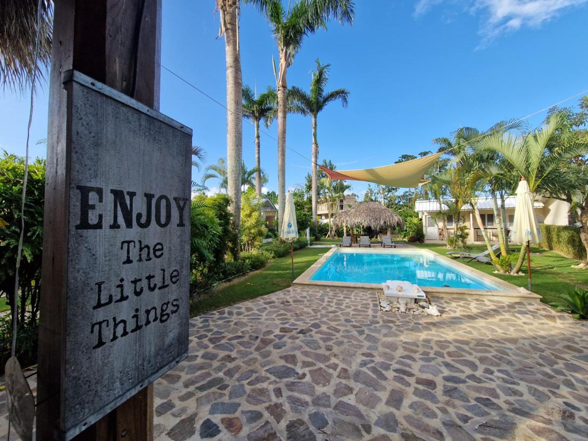 Hotel Enjoy Las Terrenas Exterior photo