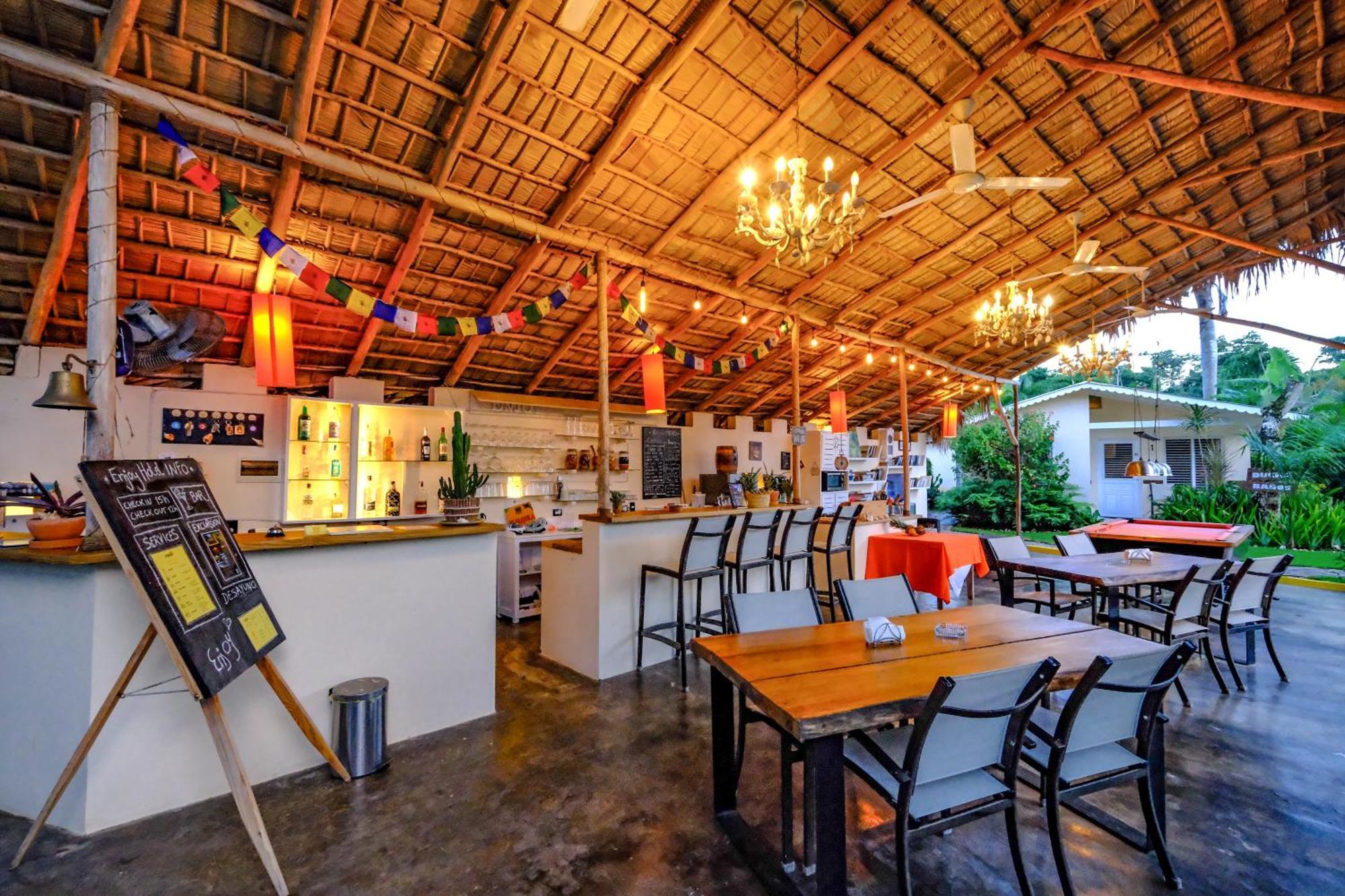 Hotel Enjoy Las Terrenas Exterior photo
