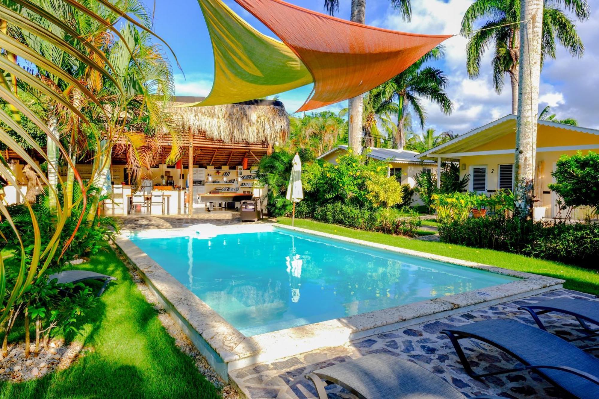 Hotel Enjoy Las Terrenas Exterior photo